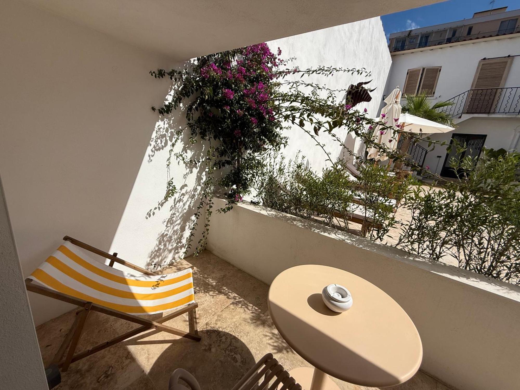 La Maison De Ville - Piscine - Spa Sete Bagian luar foto